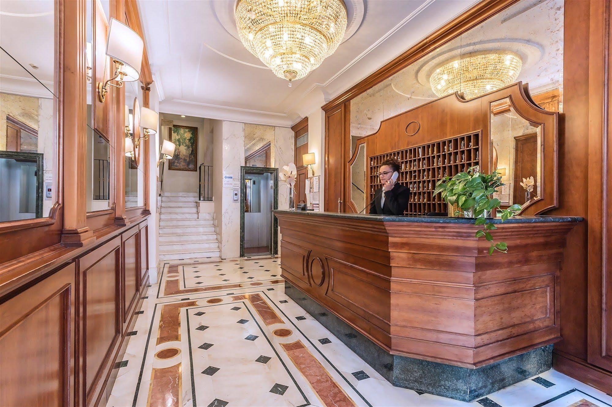 Raeli Hotel Siracusa Róma Kültér fotó