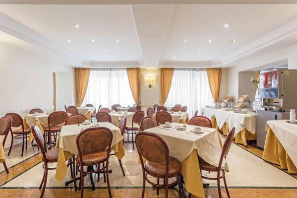 Raeli Hotel Siracusa Róma Kültér fotó